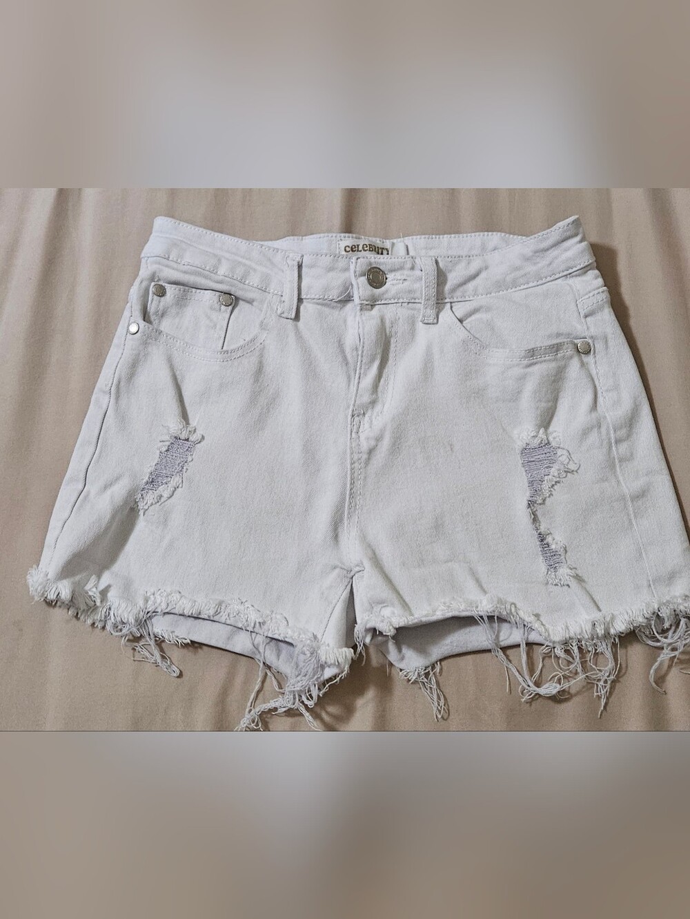 Celebrity Ace white Distressed Shorts